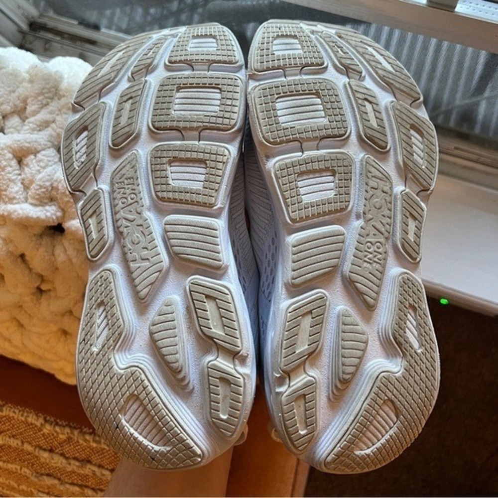 Hoka One One Men's White/White Bondi 7, White, Size 8 - Picture 4 of 11